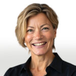 Social Confidence in the World of Technology