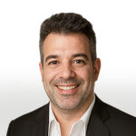 One Deal, Six Countries: How AE/SE Teams Win Across Markets