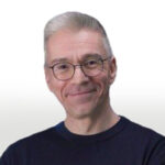 The 30-second elevator test: how sales engineers build executive presence
